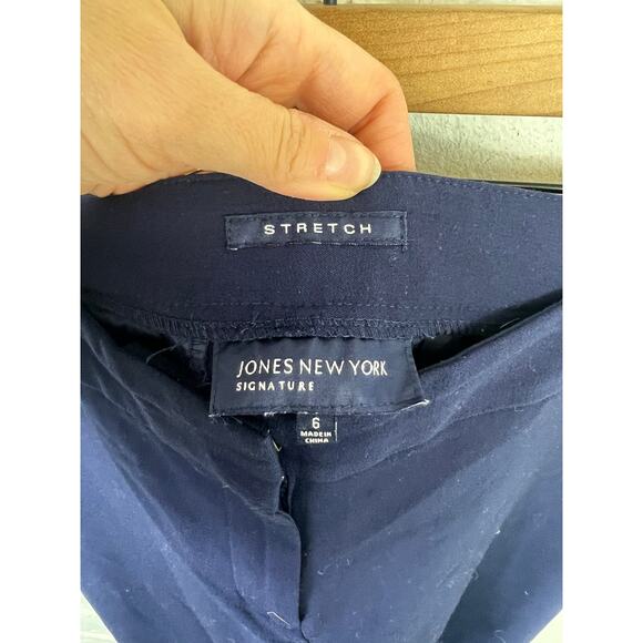 Jones New York Women's Tapered Leg Stretch Dress Pant Flat Front Navy Size 6 - Picture 2 of 5
